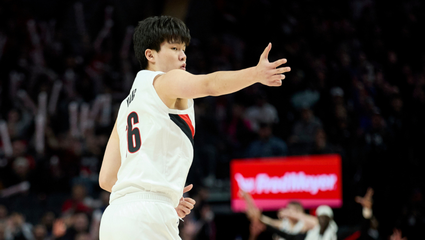 一波流打崩！开拓者5分钟狂砍28分 从落后6分瞬间领先14分