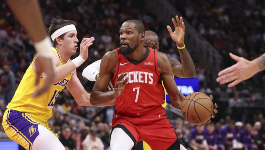 湖人火箭末节最后时刻：湖人打出极致攻防 六分钟狂轰15-2逆转火箭