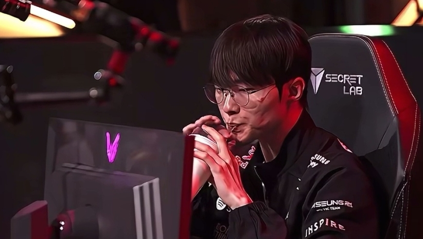 Faker被19岁新人AD戏耍，T1惨败，LCK竟然还有新人出来