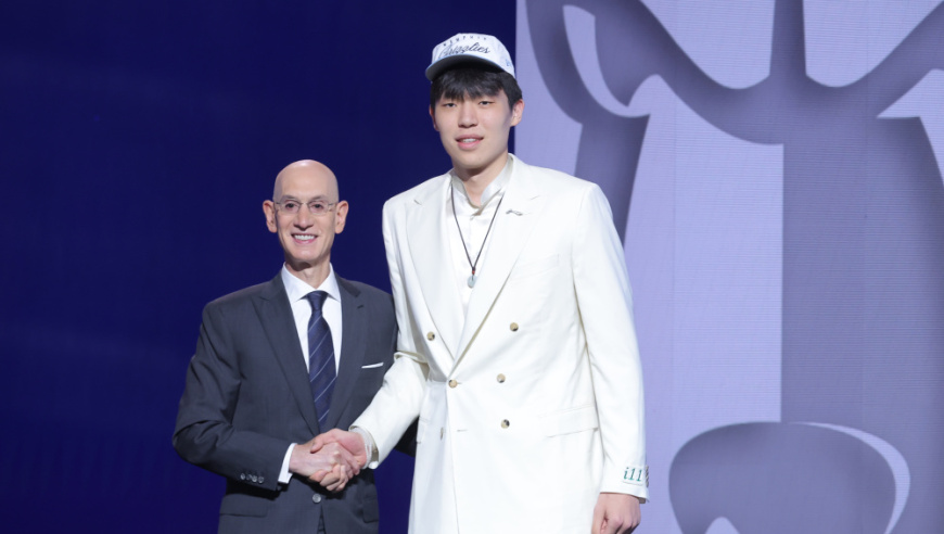 亿万巨富！杨瀚森开拓者未来4年薪资1.53亿，中国球员仅次姚明易建联