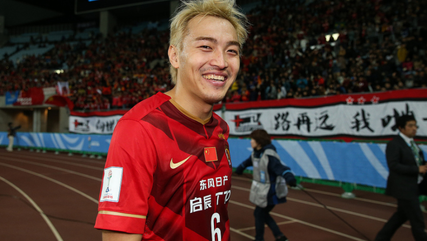 从中超到亚马逊：“赵一脚”40岁庆生，巴甲升班马实现两年三级跳曾有穆里奇效力