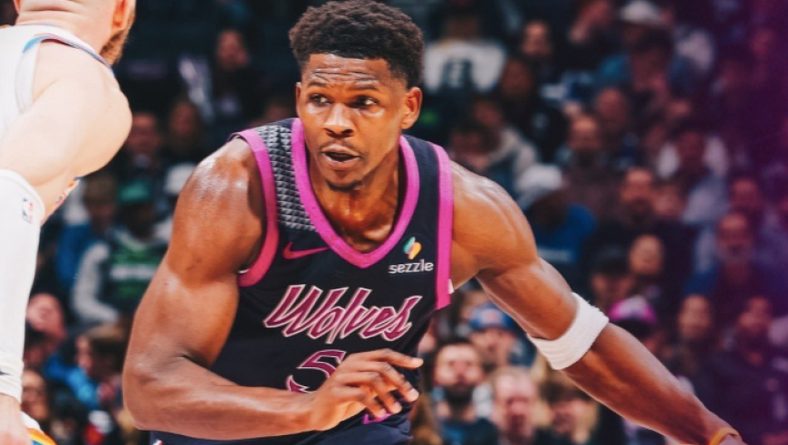 惨烈一战！狂罚77球+主帅被驱逐！爱德华兹1帽1断完胜亚历山大