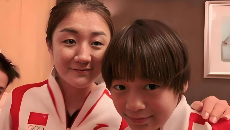 当跳水精灵遇上乒乓女王，全红婵跨界祝福陈梦，一句话炸出千层浪