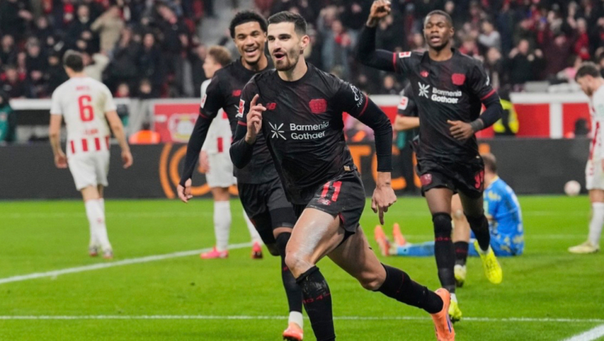 足坛同夜五佳球：药厂替补神锋风骚蝎子摆尾 蓝狐飞翼70米惊天吊射