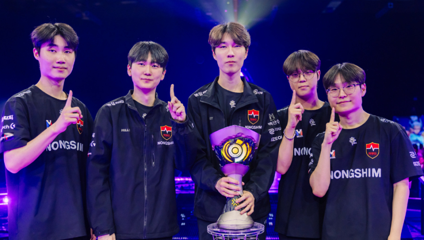 灰姑娘神话上演！NS从晋升赛登顶世界冠军