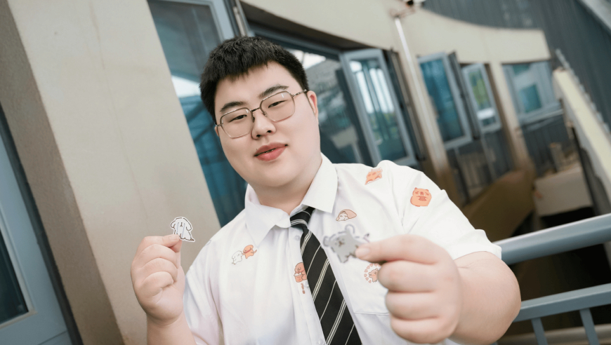 小胖参加&ldquo;德华杯&rdquo;，狼队发文：快围观小胖与各路豪强交手