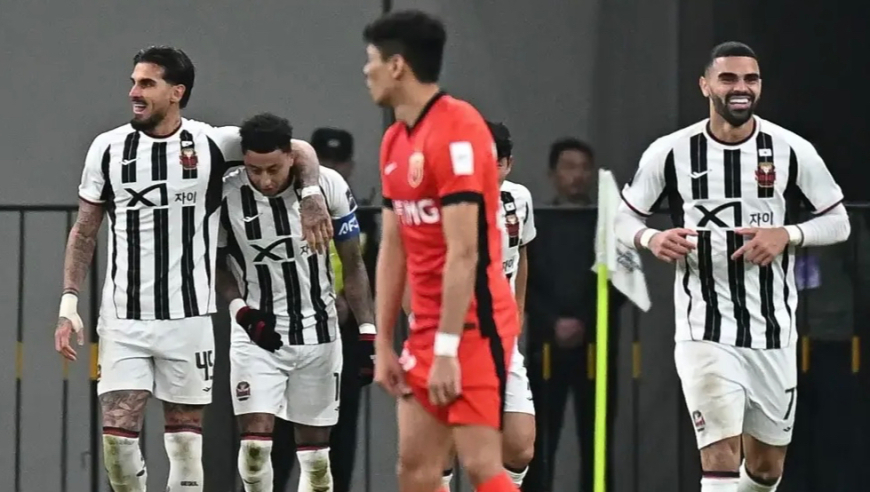 亚冠精英：海港1-3不敌首尔 林加德2射1传 维塔尔世界波难救主