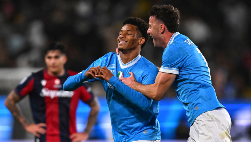 足坛同夜五佳球：西甲赛场精彩凌空斩破门 意超杯决赛无解兜射世界波