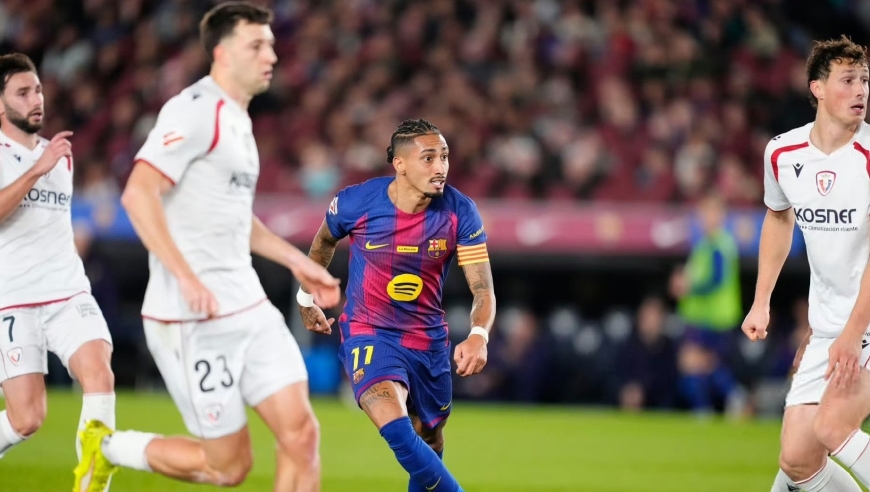 拉菲尼亚29岁生日梅开二度，亚马尔获得本场MVP，巴萨2比0奥萨苏纳各赛事五连胜