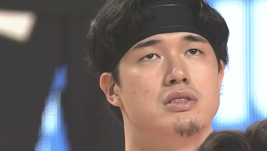 中国男篮87-80逆转日本！赛后数据一目了然，不是赵睿，最大功臣是他