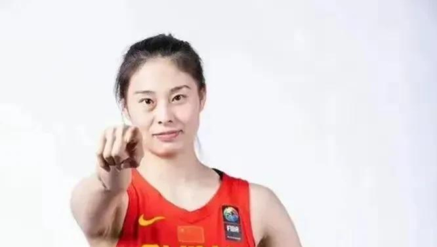 67分血洗！女篮狂胜波黑创神迹 美国都难做到！李梦缺阵反成最大尴尬 宫帅铁腕治军亮底牌！