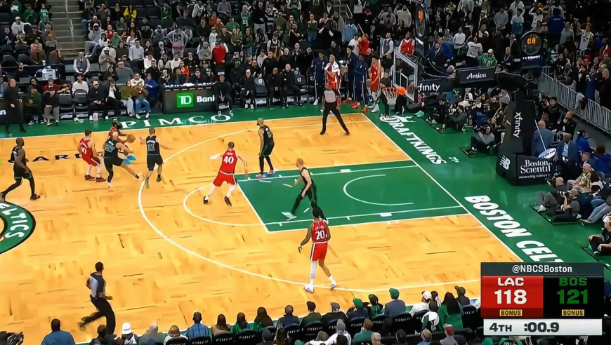 快船绿军生死时刻：绿军关键四罚全中 哈登22秒连轰9分难救快船