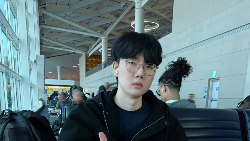 BLG与JDG晒照，已经出发前往巴西