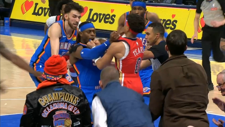 雷霆鹈鹕火爆冲突！多尔特费尔斯掐架面临禁赛 雷霆主帅赛后责怪裁判