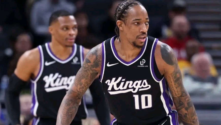 真抽象！37岁的威少当老大，他拿得是底薪呀，这队真得烂透了