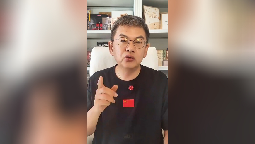 苏群:郭指导骂王俊杰不对,王俊杰之后获得机会后心理也没调整过来