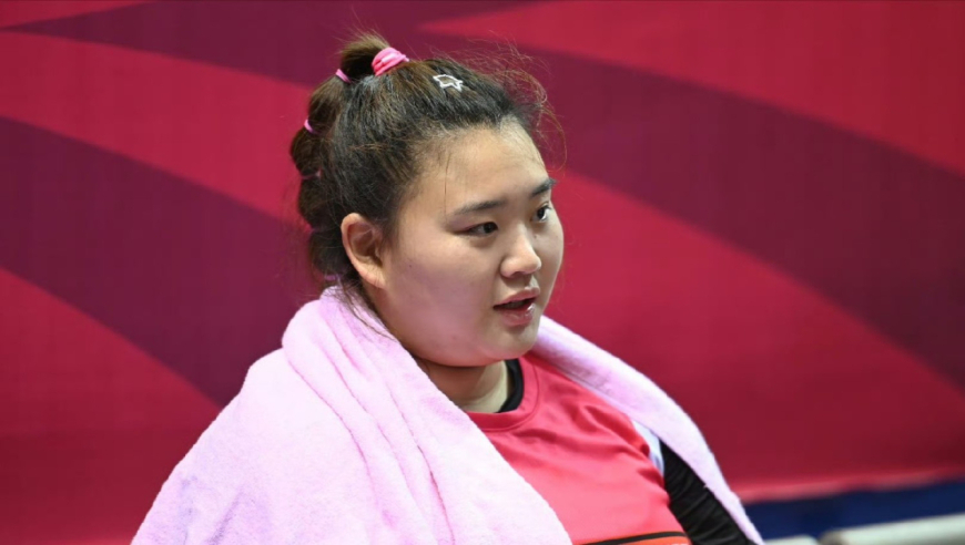 大宝贝！刘禹彤对阵国际联队次战收录：拿下8分 篮下频频造杀伤