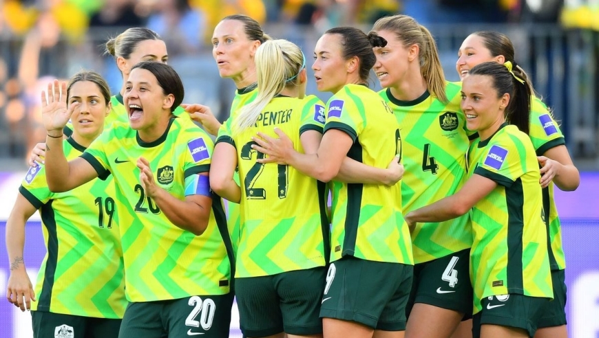 1-0！女足亚洲杯险爆冷，东道主1球小胜，中国女足首秀将战鱼腩