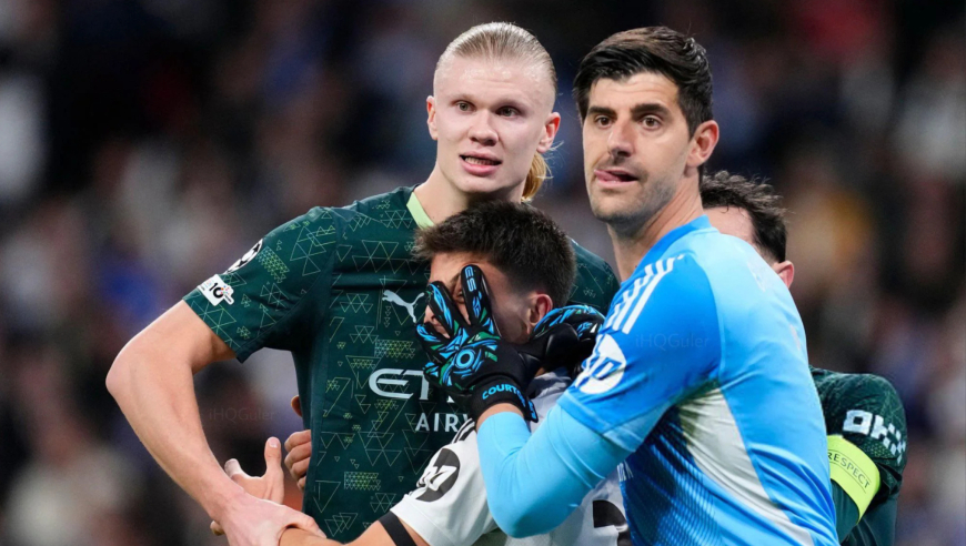 颇具喜感！1米7的居莱尔单防1米9哈兰德，把曼城神锋都看笑了