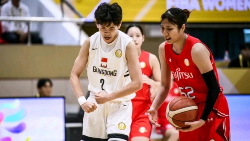 广东女篮28分大胜日本队！郑薇战术布局完胜宫鲁鸣，两位老将或重返国家队