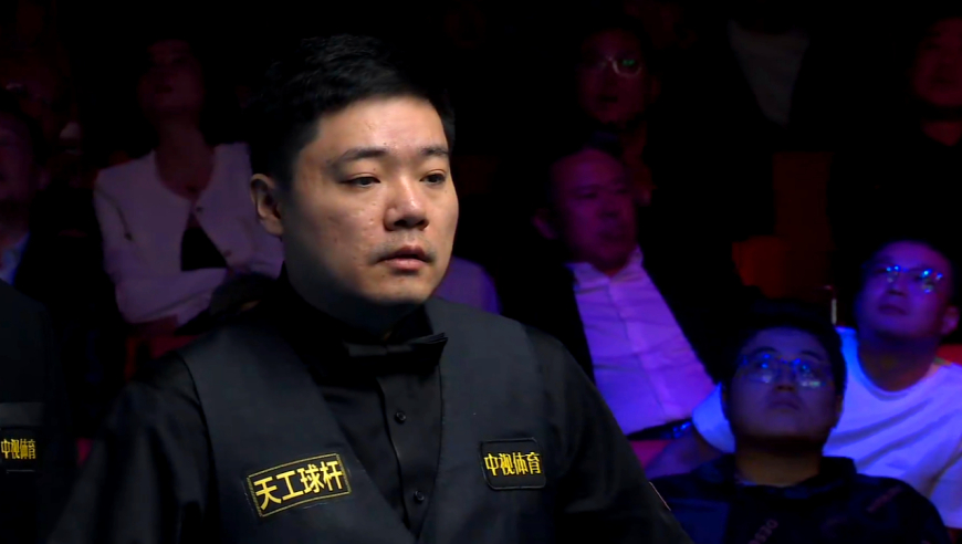 国际锦标赛：丁俊晖狂轰4破百，赵心童大胜，奥沙利文险胜，白雨露轰145破纪录