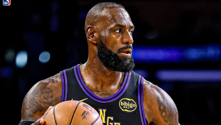 詹姆斯复出对湖人多重要？全队场均多得11.3分 快攻从倒五升到前五