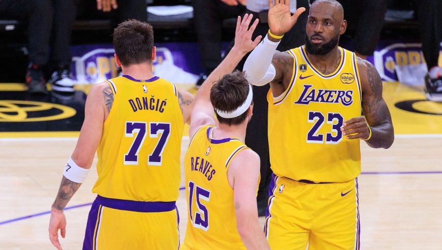 NBA实力榜单更新！勇士跌至21火箭11名 湖人飙升第4马刺又高居第一