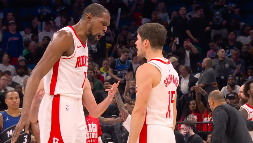 杜兰特都激动了！谢泼德命中关键三分领先7分 火箭完成19分大逆转！