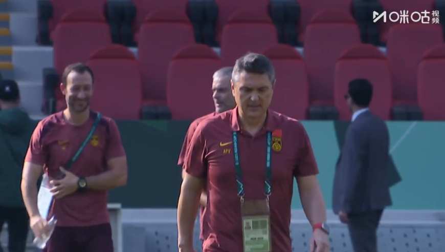 踢U23国足！越南球迷：我们将2比0赢球，靠死守+门将扑点致胜的是丑陋足球