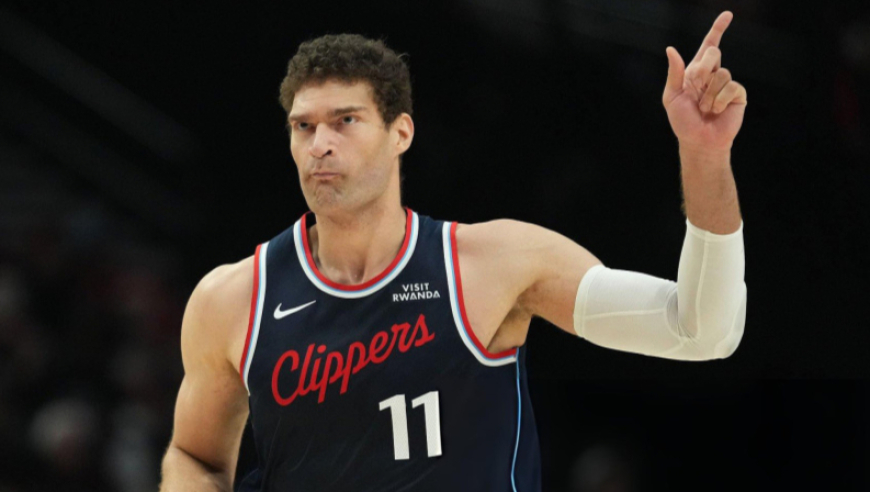 大洛佩斯成快船奇兵！狂飙9记三分创生涯新高 轰31+5创赛季最强战