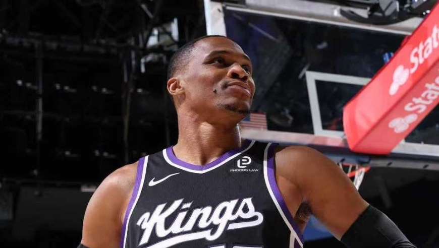 NBA常规赛：灰熊41分狂胜送国王8连败 威少1400三分里程碑