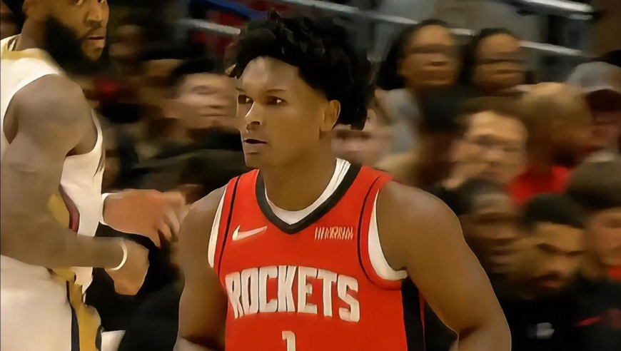 攻防一体！杜兰特盖帽后死神中投 申京抢断阿门冲击篮下火箭连打反击