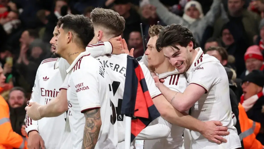 英超：阿森纳客场3-2伯恩茅斯 赖斯双响 加布里埃尔破门+送礼