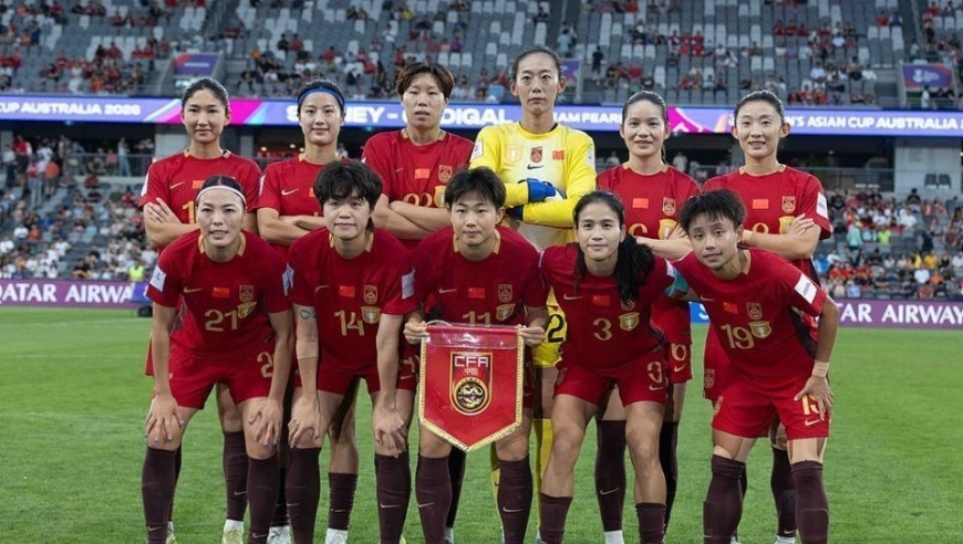 最强阵冲头名！中国女足VS朝鲜首发：王霜、张琳艳登场，唐佳丽替补