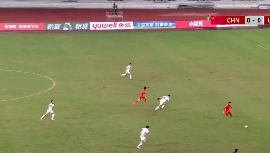 体坛记忆｜汪士钦打球又打人掌掴对手被红牌罚下，中国男足u22无缘熊猫杯冠军