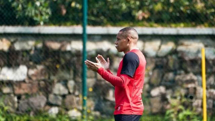 成都蓉城破铁桶阵，韦林顿反戈旧主 德比前巩固榜首 海牛难逃2连败