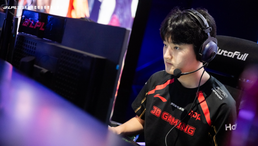 BLG再战JDG，iG交手EDG！季后赛第一轮正式打响