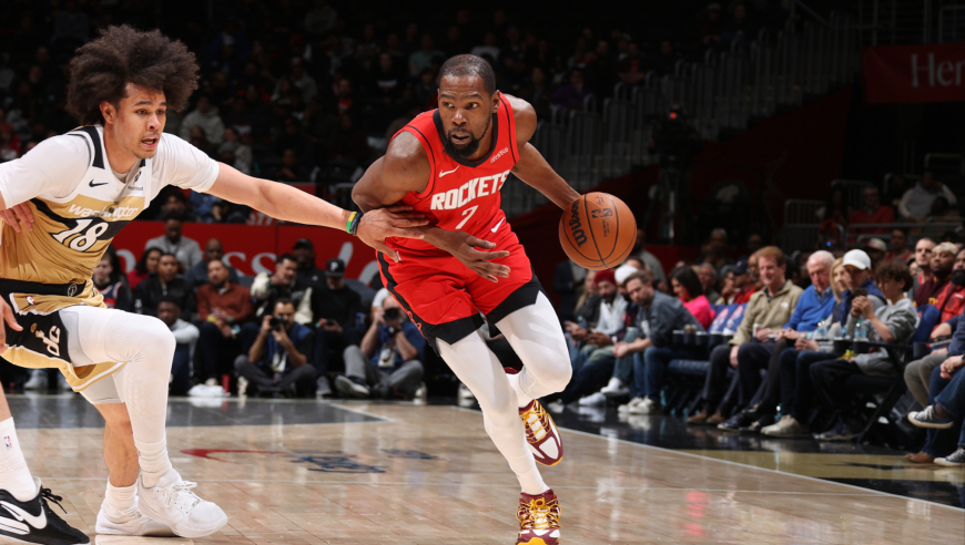 Top时刻｜3日五佳球：杜兰特丝滑双手暴扣 字母哥复出凶残扣篮