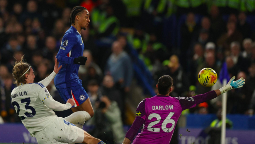 英超：切尔西两球领先2-2利兹联 佩德罗破门+造点 帕尔默传射2场4球