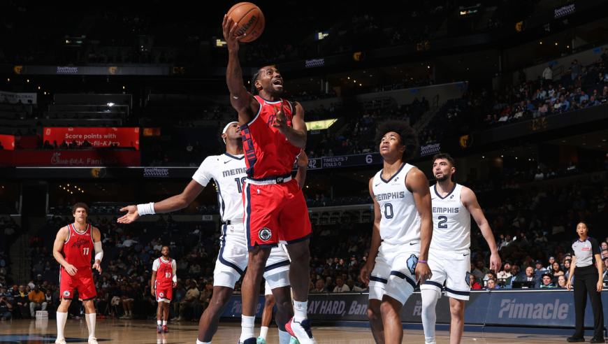 快船灰熊生死时刻：加兰关键三分莱昂纳德稳健发挥 灰熊丢绝平