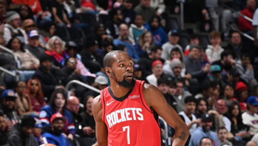 杜兰特32分正负值+18拒绝连败！总三分升历史第11 脏话怒喷场边球迷