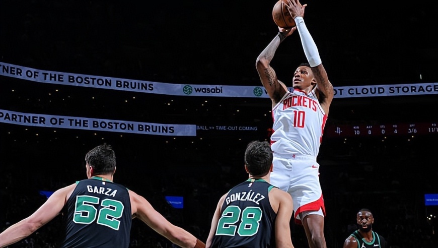 除了平庸还是平庸，火箭为什么要给一个普通3D送出这么大的合同？