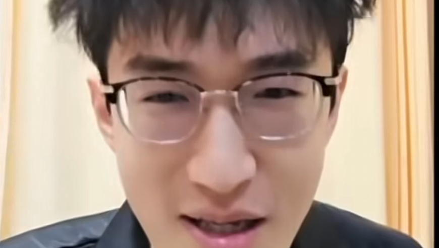 旭旭宝宝收入九位数竟不坑粉丝的原因，UZI昨晚直播&ldquo;送崩溃&rdquo;，梦幻持续火爆的原因