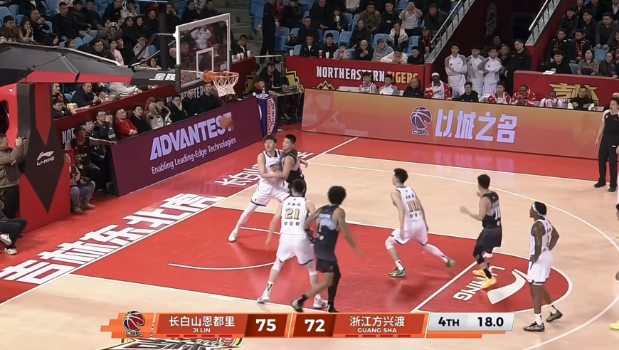 广厦吉林最后时刻：布朗关键失误 姜伟泽制胜罚球