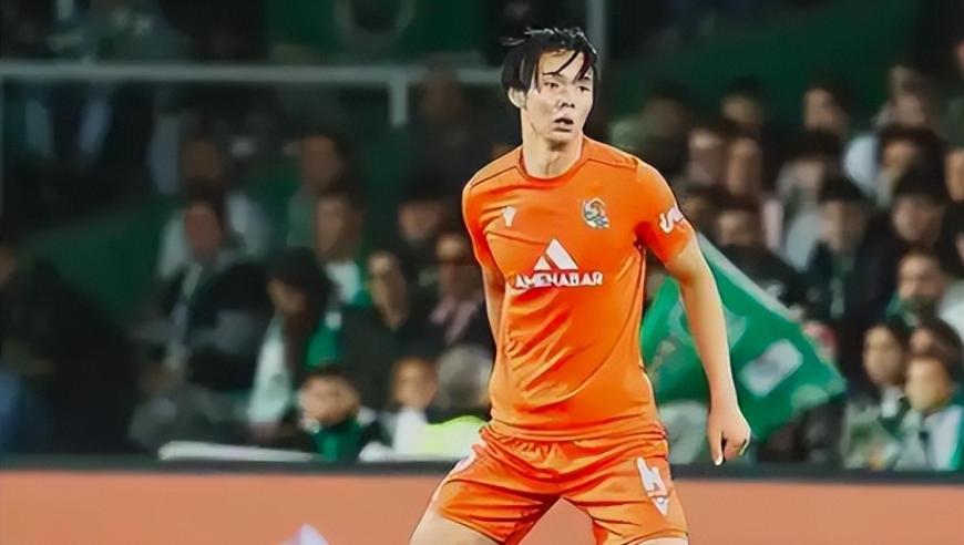 离谱！日本球员在西乙被当做中国人+遭种族歧视 当场愤怒告诉裁判