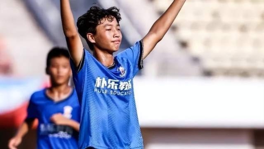 罕见！13岁中国前锋在西班牙爆发：8场4球成队内头号射手！