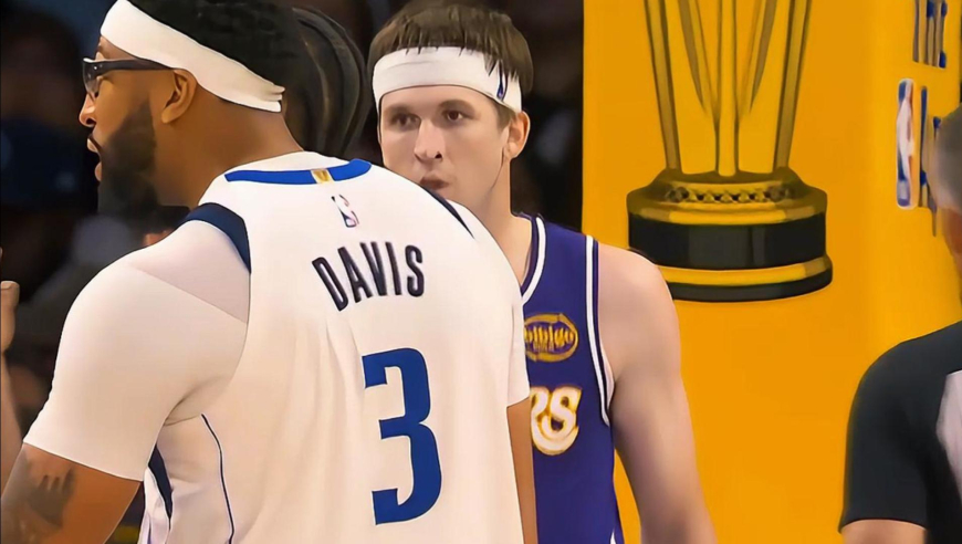 里皇无限猖狂！独行侠末节火力全开 里夫斯接管湖人一分钟连轰10分