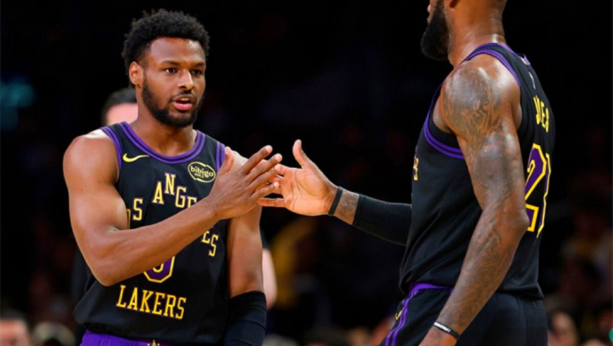 送詹姆斯+布朗尼回家！美媒晒3方10人交易方案：湖人获2大全明星