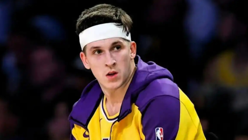 湖人里夫斯vs森林狼31分8助攻集锦：两次打神仙3+1 背传艾顿美如画