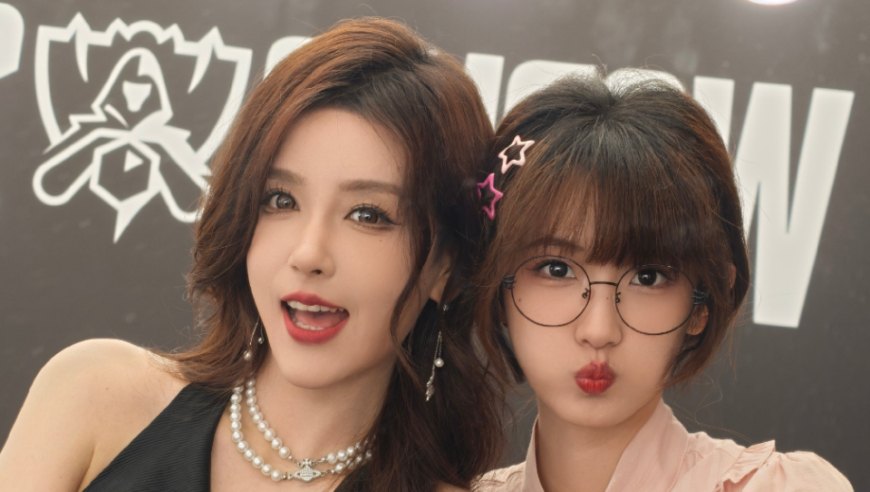 Rita连麦粉丝被嘲讽，晚上都没有生活，被怼到翻白眼